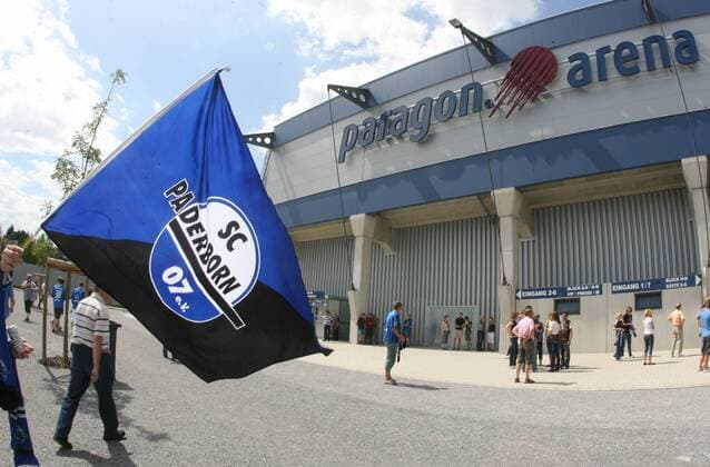 Fußball, Stadiongeschichte SC Paderborn paragon arena - Heimspielstätte vom SC Paderborn 07 Fußball Herren 3. Liga 2008 2009, SC Paderborn 07 Totale paragon arena Paderborn