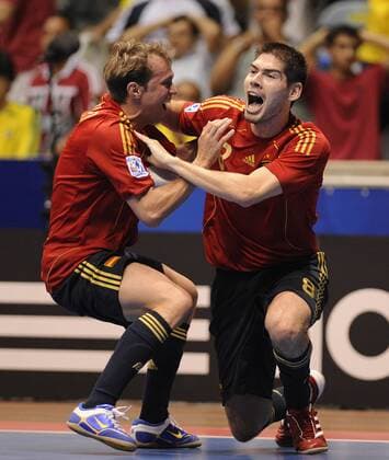 Kike (re.) und Marcelo (beide Spanien) - Torjubel - Fußball WM Herren Futsal WM 2008, Halle, Hallenfußball, Indoor, Länderspiel, Nationalteam, Nationaltrikot, Vdig Gruppe Rio de Janeiro Freude,