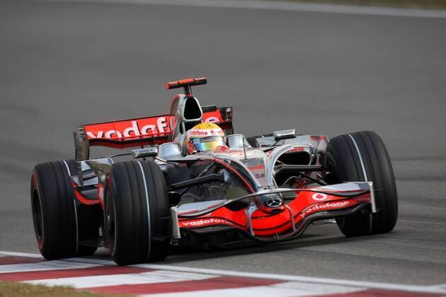 Lewis Hamilton (England McLaren Mercedes) in seinem Boliden Motorsport Grand Prix Herren Großer Preis von China 2008, Formel 1 Weltmeisterschaft, F1, F, GP, WM Einzelbild Shanghai