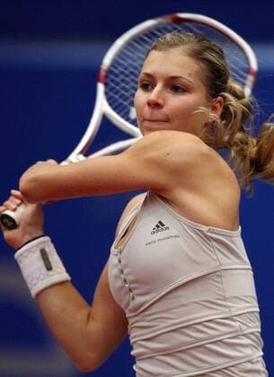 Maria Kirilenko (Rußland) trägt die Adidas Kollektion von Designerin Stella McCartney Tennis Damen Generali Ladies Open 2008, WTA Tour, Einzelbild Linz Dynamik,