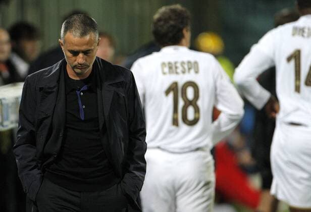 Trainer Jose Mourinho (Inter Mailand) enttäuscht -  Fußball Herren Serie A 2008 2009, 1. Italienische Liga, FC Internazionale Mailand Einzelbild Florenz Enttäuschung,