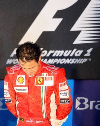 Felipe Massa (Brasilien Ferrari), Sieger des GP von Brasilien 2008 -  Motorsport Grand Prix Herren Großer Preis von Brasilien 2008, Formel 1 Weltmeisterschaft, F1, F, GP, WM Einzelbild Interlagos Sao Paulo