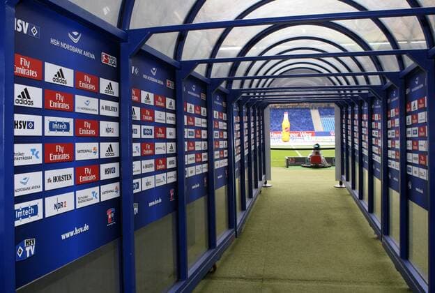 Spielertunnel der HSH Nordbank Arena - Heimspielstätte des HSV Fußball 1. BL Herren Saison 2008 2009, Hamburger SV Totale HSH Nordbank Arena Hamburg