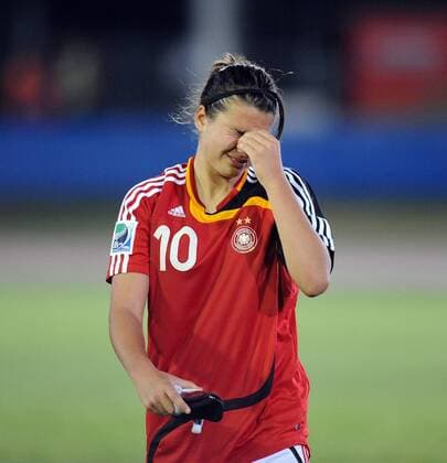 Dzsenifer Marozsan (Deutschland U17) enttäuscht - Fußball Länderspiel Damen U17 WM 2008, U 17, Nationalteam, Nationaltrikot, Jugend, Nachwuchs, Junioren, Frauen, Frauenfußball Einzelbild o0 Juniorinnen Christchurch Verzweiflung