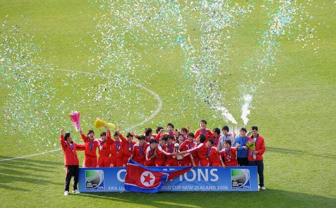 Nordkorea feiert den U17 Weltmeistertitel 2008 - Fußball Länderspiel Damen U 17 WM 2008, U17, Junioren, Juniorinnen, Nachwuchs, Jugend, Frauen, Frauenfußball, Finale Totale Auckland Begeisterung, Freude,