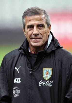 Nationaltrainer Oscar Tabarez (Uruguay) -  Fußball Herren Nationalteam 2008, Training Porträt Paris
