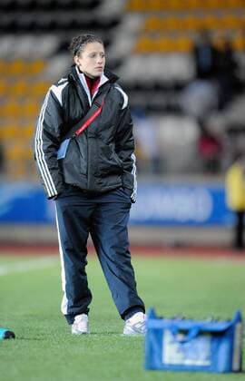 Kim Kulig (Deutschland U20) enttäuscht - Fußball WM Damen U20 WM 2008, U 20, Frauen, Frauenfußball, Länderspiel, Nationalteam Einzelbild Halbfinale La Florida, Santiago de Chile Nachdenklichkeit,
