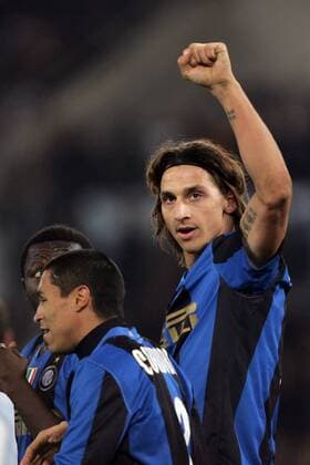 Zlatan Ibrahimovic (Inter Mailand, re.) - Torjubel -  Fußball Herren Serie A 2008 2009, 1. Italienische Liga, FC Internazionale Mailand Gruppe Rom Freude,