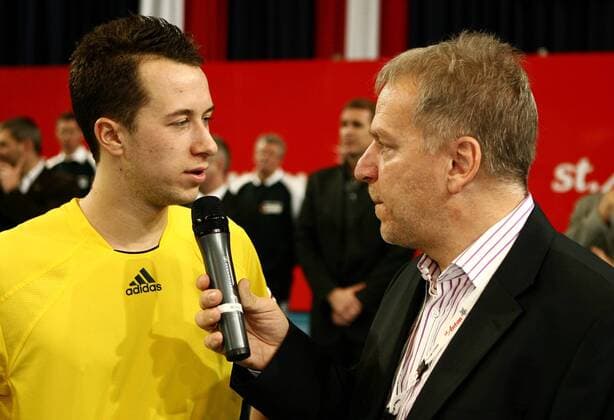 Sieger Philipp Kohlschreiber (Deutschland, li.) im Interview mit Moderator Geri Berger -  Tennis Herren Tennis Trophy 2008, ATP Tour Gruppe St. Anton Sankt