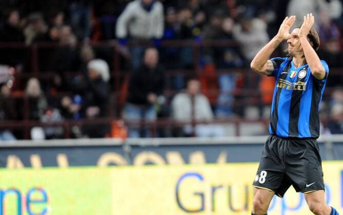 Zlatan Ibrahimovic (Inter Mailand) - Torjubel -  Fußball Herren Serie A 2008 2009, 1. Italienische Liga, FC Internazionale Mailand Einzelbild Mailand Freude,