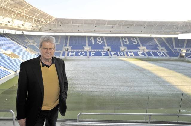 Mäzen Dietmar Hopp (Hoffenheim) in der Rhein Neckar Arena, neue Heimspielstätte seines Vereins Fußball 1. BL Herren Saison 2008 2009, TSG 1899 Hoffenheim Einzelbild Sinsheim
