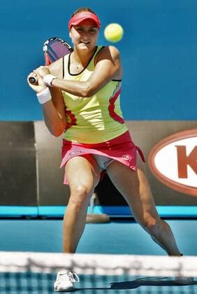 Nadia Petrova (Rußland) -  Tennis Damen Australian Open 2009, Grand Slam, WTA Tour Einzelbild Melbourne Dynamik,