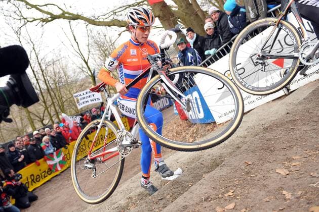 Marianne Vos (Niederlande) -  Radsport WM Damen Radcross WM 2009, Rad, Cross, Querfeldein, Querfeldeinrennen, Querfeldeinfahren, Cyclocross, Cyclo Einzelbild Hoogerheide