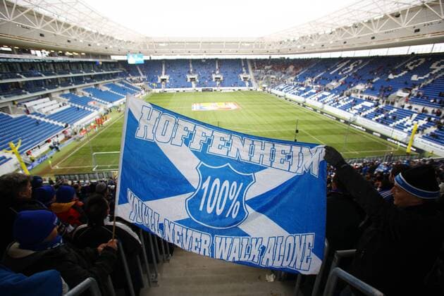 Hoffenheim, You ll never walk alone - Fans der TSG 1899 Hoffenheim mit Plakat in der heimischen Rhein Neckar Arena Fußball 1. BL Herren Saison 2008 2009, TSG 1899 Hoffenheim Totale Rhein Neckar Arena Sinsheim