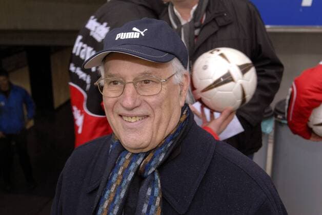Vizepräsident Klaus Lötzbeier (Frankfurt) Fußball 1. BL Herren Saison 2008 2009, Eintracht Frankfurt Porträt Frankfurt M. Freude,