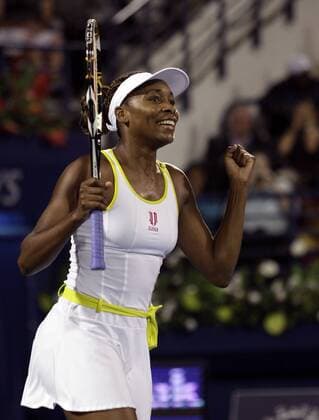 Venus Williams (USA) - Siegerin der Dubai Open 2009 Tennis Damen Dubai Open 2009, WTA Tour, Finale Einzelbild o0 Championships Dubai Freude,
