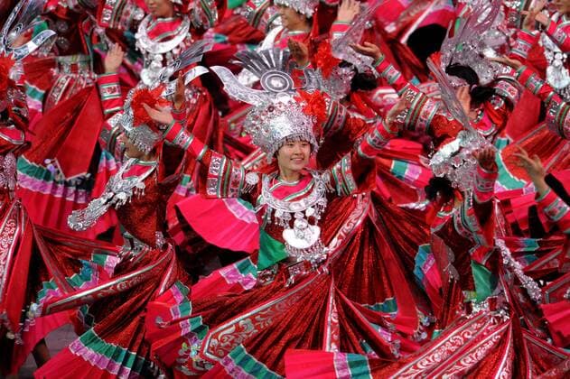 Olympia, Historie, Rückblick auf die Sommerspiele 2008 in Peking Performance während der Eröffnungsfeier der Olympischen Spiele 2008 in Peking -  (POY20081231301) OS Sommer Olympische Spiele 2008, Sommerspiele, Eröffnung, Zeremonie, Eröffnungsfeier Gruppe Peking