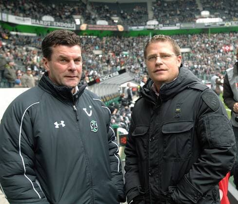 Trainer Dieter Hecking (Hannover, li.) und Sportdirektor Max Eberl (Gladbach) Fußball 1. BL Herren Saison 2008 2009, Borussia Mönchengladbach - Hannover 96 3:2 Gruppe Mönchengladbach
