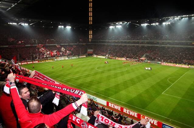RheinEnergieStadion, Heimspielstätte des 1.FC Köln Fußball 1. BL Herren Saison 2008 2009, 1.FC Köln Totale RheinEnergy Stadion, Rhein Energie, Energy Köln