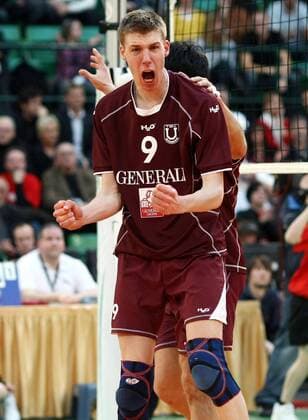 Max Günthör (Haching) jubelt Volleyball Herren DVV Pokal 2008 2009, Pokalspiel, Pokalfinale, Finale, Unterhaching, Generali Haching Einzelbild Halle Westfalen Freude, Begeisterung,