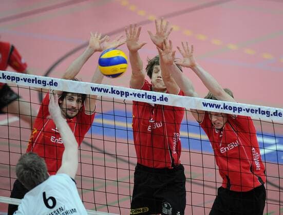 Benny Stefanski (Mitte), Tommy Welz (li.) und Dirk Mehlberg (alle Rottenburg) gegen Machtens (Giesen) Volleyball 1. BL Herren Saison 2008 2009, TV Rottenburg - TSV Giesen Hildesheim 3:0 Gruppe Tübingen Dynamik, Abwehr,