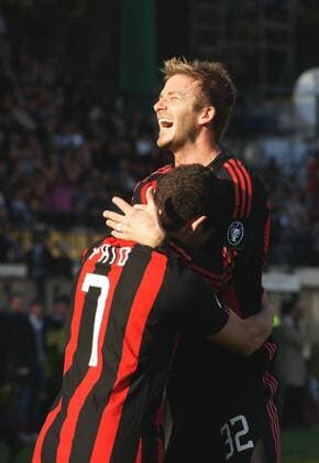 David Beckham (re.) und Alexandre Pato (beide AC Mailand) - Torjubel - Fußball Herren Serie A 2008 2009, 1. Liga, Milan Gruppe Siena Freude, Begeisterung,