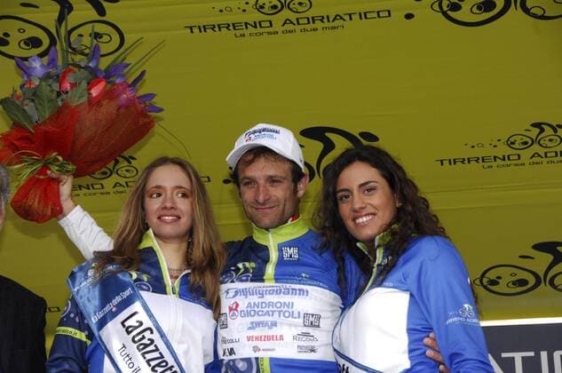Michele Scarponi (Italien Diquigiovanni Androni) gewinnt die 6. Etappe bei Tirreno Adriatico 2009 -  Radsport Herren Tirreno Adriatico 2009, Straßenradsport, Straße, Rad, Gruppe 6. Etappe: Civitanova Marche - Camerino