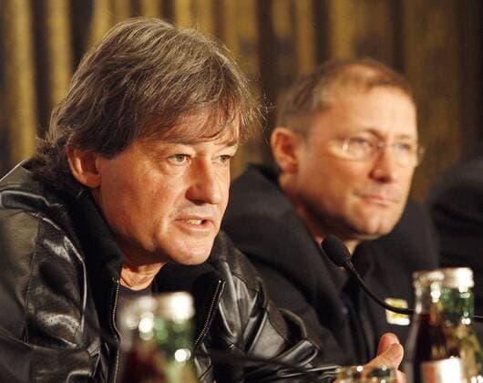 Nationaltrainer Dietmar Constantini (li.) und Co Trainer Heinz Peischl (beide Österreich) - Pressekonferenz -  Fußball Herren Pressekonferenz 2009, Pressetermin, Nationalmannschaft Gruppe Wien