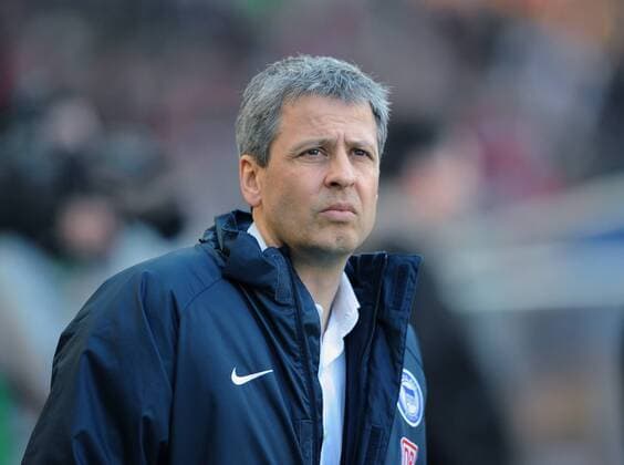 Trainer Lucien Favre (Hertha) - Fußball 1. BL Herren Saison 2008 2009, Hertha BSC Berlin Einzelbild Stuttgart