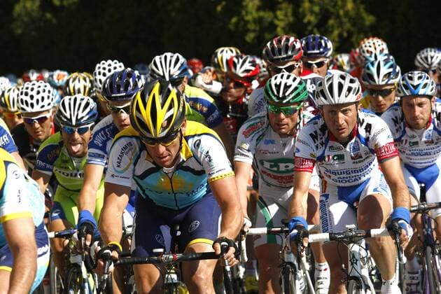 Lance Armstrong (USA Astana, li.), Davide Rebellin (Diquigiovanni, re.) und Danilo Di Luca (LPR beide Italien) -  Radsport Herren Mailand San Remo 2009, Straßenradsport, Straße, Rad Gruppe Mailand San Remo