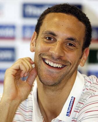 Rio Ferdinand (England) - Pressekonferenz - EDITORIAL USE ONLY. No use with unauthorised audio, video, data, fixture lists, club league logos or live services. Online in-match use limited to 120 images, no video emulation. No use in betting, games or single club league player publications. Fußball Herren Nationalteam 2009, Pressekonferenz, Pressetermin, Vdig Porträt London