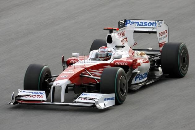 Jarno Trulli (Italien Toyota) Motorsport Grand Prix Herren Großer Preis von Malaysia 2009, Formel 1 Weltmeisterschaft, F1, F, GP, WM, Qualifying Einzelbild Kuala Lumpur Sepang