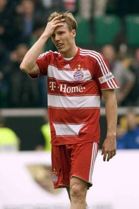 Christian Lell (Bayern) enttäuscht Fußball 1. BL Herren Saison 2008 2009, FC Bayern München Einzelbild Wolfsburg Enttäuschung,