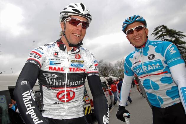 Danilo Hondo (Deutschland PSK Whirlpool Author, li.) und Robert Förster (Deutschland Milram) Radsport Herren Tour of Turkey 2009, Türkeirundfahrt, Straßenradsport, Straße, Rad Gruppe 1. Etappe: Istanbul - Istanbul