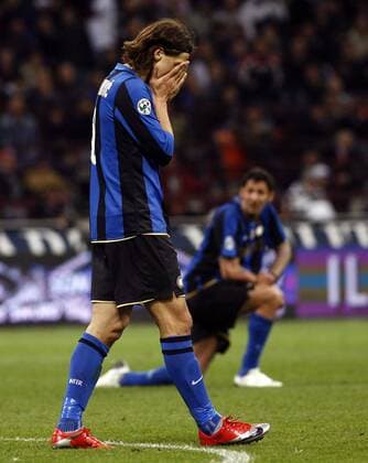 Zlatan Ibrahimovic (Inter Mailand) enttäuscht -  Fußball Herren Coppa Italia 2008 2009, Pokal, Pokalspiel, FC Internazionale Mailand, Inter Einzelbild Mailand Enttäuschung, Verzweiflung,