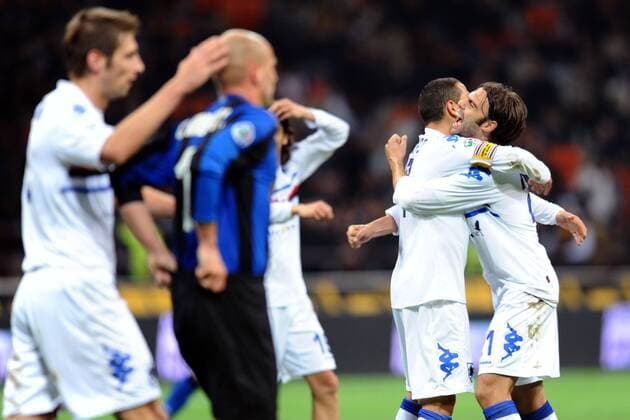 Paolo Sammarco (Sampdoria Genua, re.) - Schlussjubel -  Fußball Herren Coppa Italia 2008 2009, Pokal, Pokalspiel, FC Internazionale Mailand - Sampdoria Genua 1:0, Inter Gruppe Mailand Freude,