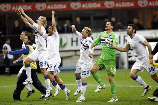 Schlussjubel Sampdoria Genua -  Fußball Herren Coppa Italia 2008 2009, Pokal, Pokalspiel, Sampdoria Genua Gruppe Mailand Freude, Begeisterung,
