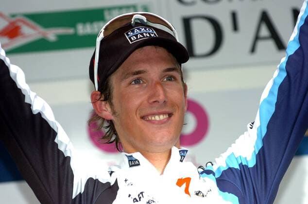 Andy Schleck (Luxemburg Saxo Bank) jubelt über seinen Sieg bei Lüttich Bastogne Lüttich 2009 -  Radsport Herren Lüttich Bastogne Lüttich 2009, Straßenradsport, Straße, Rad Einzelbild Liege Freude,