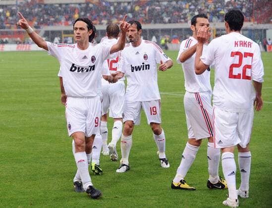Torjubel AC Mailand mit Filippo Inzaghi (li.) -  Fußball Herren Serie A 2008 2009, 1. Liga, Milan Gruppe Catania Freude,