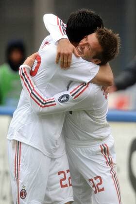 David Beckham (re.) und Kaka (beide AC Mailand) - Torjubel -  Fußball Herren Serie A 2008 2009, 1. Liga, Milan Gruppe Catania Freude,