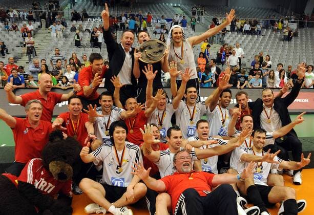 VfB Friedrichshafen - Deutscher Meister 2009 Volleyball 1. BL Herren Saison 2008 2009, VfB Friedrichshafen, Finale Totale Playoffs, Playoff, Play Offs, Off Friedrichshafen Freude,