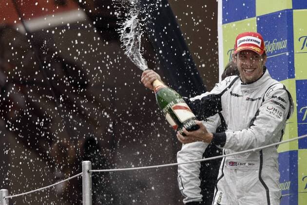 Jenson Button (England Brawn GP) - Sieger Großer Preis von Spanien 2009 Motorsport Grand Prix Herren Großer Preis von Spanien 2009, Formel 1 Weltmeisterschaft, F1, F, GP, WM, Einzelbild Circuit de Catalunya Barcelona Freude,