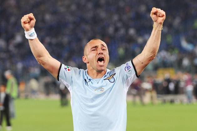 Cristian Brocchi (Lazio Rom) jubelt über den Pokalsieg 2009 -  Fußball Herren Coppa Italia 2008 2009, Pokalspiel, italienischer Pokal, Finale, Pokalfinale, Feier Einzelbild Rom Freude, Begeisterung,