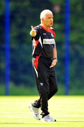 Trainer Jörg Berger (Bielefeld) Fußball 1. BL Herren Saison 2008 2009, Arminia Bielefeld Einzelbild Training Bielefeld