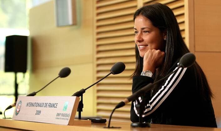 Ana Ivanovic (Serbien) - Pressekonferenz -  Tennis Damen French Open 2009, Grand Slam, WTA Tour, Pressetermin Einzelbild Roland Garros Paris