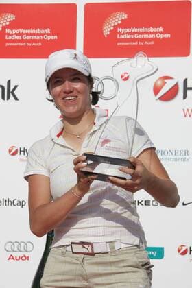 Jade Schaeffer (Frankreich) gewinnt die Ladies German Open 2009 Golf Damen Ladies German Open 2009, European Tour, Vdig Einzelbild Markt Indersdorf Gut Häusern Freude,