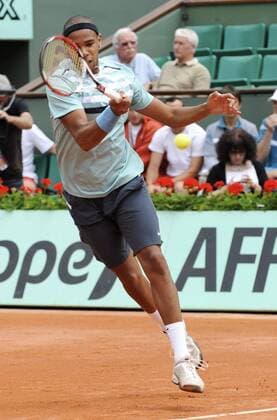Josselin Ouanna (Frankreich) Tennis Herren French Open 2009, Grand Slam, ATP Tour, Vdig Einzelbild Roland Garros Paris Dynamik,