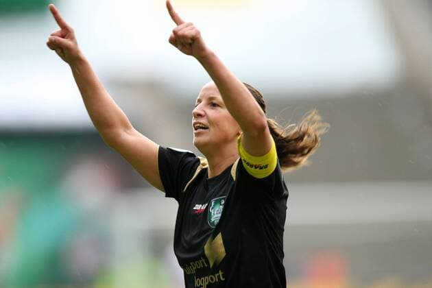 Inka Grings (Duisburg) - Torjubel Fußball Damen DFB Pokal 2008 2009, Pokalspiel, Finale, Pokalfinale, Frauen, Frauenfußball, FCR 2001 Duisburg Einzelbild Berlin Freude,