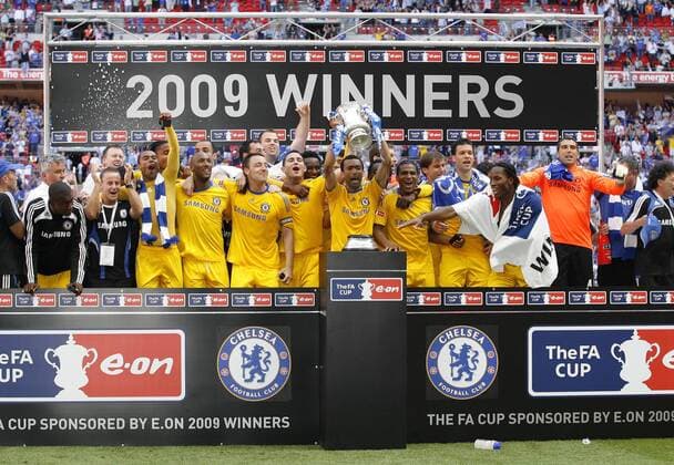 Chelsea gewinnt den englischen FA Cup 2009, u.a. mit Michael Ballack (5.v.re.) - EDITORIAL USE ONLY. No use with unauthorised audio, video, data, fixture lists, club league logos or live services. Online in-match use limited to 120 images, no video emulation. No use in betting, games or single club league player publications. Fußball Herren FA Cup Finale 2008 2009, Englischer Pokal, Pokalspiel, Pokalfinale, FC Chelsea London Totale London Begeisterung, Freude,