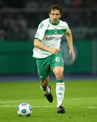 Frank Baumann (Bremen) Fußball Herren DFB Pokal 2008 2009, Pokalspiel, Finale, Pokalfinale, SV Werder Bremen Einzelbild Berlin Dynamik,